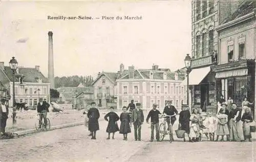 AK / Ansichtskarte  Romilly-sur-Seine_10_Aube Place du Marche