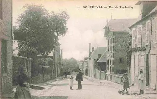 AK / Ansichtskarte  Sourdeval_50_Manche Rue de Tinchebray