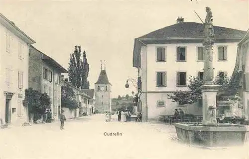 AK / Ansichtskarte  Cudrefin_VD Platz Ortszentrum Brunnen