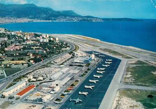 AK / Ansichtskarte 73993545 Flughafen_Airport_Aeroporto Nice Cote D'azur