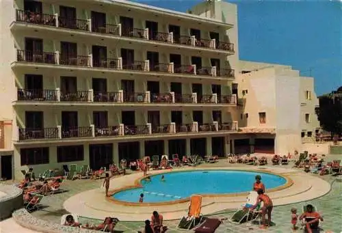 AK / Ansichtskarte  Cala_Ratjada_Balleares_Mallorca_ES Hotel Es Vinet Pool