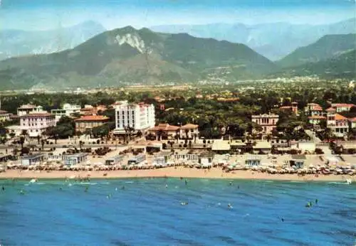 AK / Ansichtskarte 73993616 Marina_di_Massa_Carrara_Toscana_IT Panorama dall'Aereo