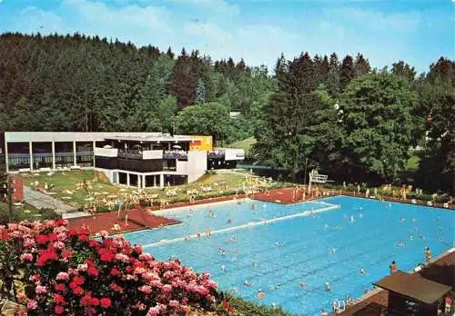 AK / Ansichtskarte  Bad_Sachsa_Harz Frei und Hallenbad im Salztal