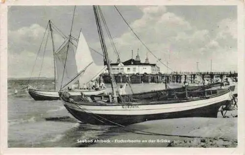 AK / Ansichtskarte 73994122 AHLBECK_HERINGSDORF_Insel_Usedom_Ostseebad Fischerboote an der Bruecke