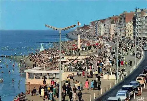 AK / Ansichtskarte 73994421 Zoute_KNOCKE-HEIST_Knocke-sur-Mer_Belgie Zeedijk Damm Uferpromenade Strand