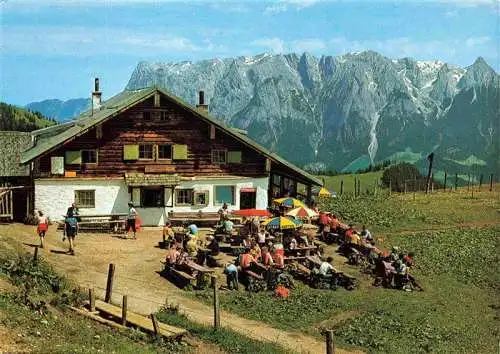 AK / Ansichtskarte 73994428 Muehlbach_Hochkoenig_Pinzgau-Pongau_AT Mittenfeld-Alm am Hochkoenig im Hintergrund Tennengebirge