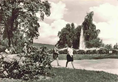 AK / Ansichtskarte  Friedrichroda Springbrunnen im Kurpark