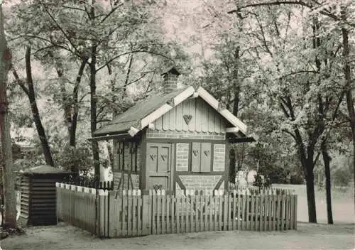 AK / Ansichtskarte 73994494 Schoenebeck_Salzelmen Hexenhaeuschen im Kurpark