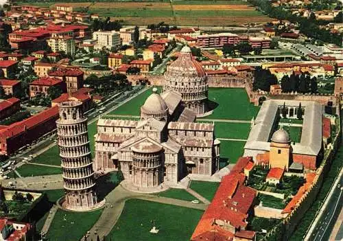 AK / Ansichtskarte 73994508 PISA_Toscana_IT Fliegeraufnahme mit Dom und Schiefer Turm