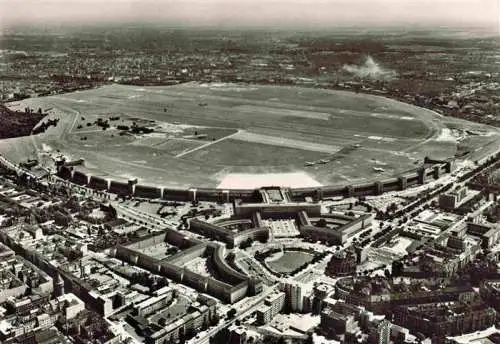 AK / Ansichtskarte 73994539 BERLIN Zentralflughafen Tempelhof Fliegeraufnahme