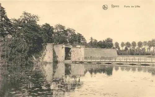 AK / Ansichtskarte  Ypres_Ypern_Ieper_Belgie Porte de Lille