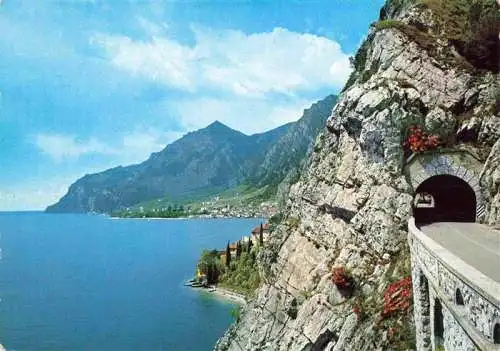 AK / Ansichtskarte 73995503 Limone-sul-Garda_Brescia_Lombardia_IT e la Gardesana Occidentale