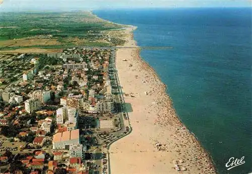 AK / Ansichtskarte  Canet_-Plage_66_Pyrenees-Orientales La plage et le front de mer la place Mediterranee Vue aerienne