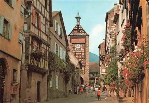 AK / Ansichtskarte  Riquewihr_Haut_Rhin La Grand Rue fleurie au fond le Dolder