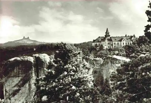 AK / Ansichtskarte 73996424 Hruba_Skala_CZ Zamek Schloss