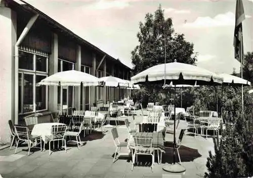 AK / Ansichtskarte  Hinterzarten Feuerwehrheim St Florian Cafeterrasse