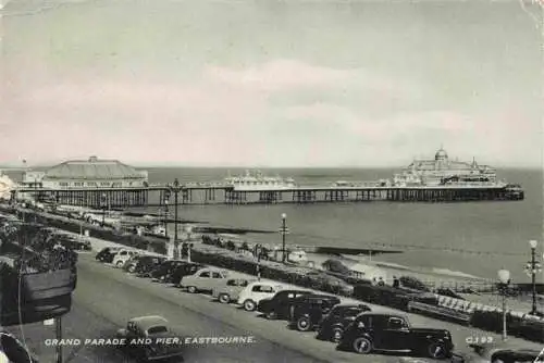 AK / Ansichtskarte  EASTBOURNE__Sussex_UK Grand Parade and Pier