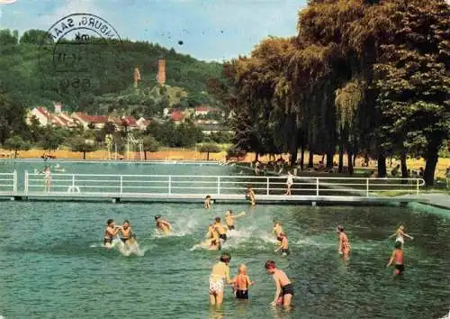 AK / Ansichtskarte  Kirkel-Neuhaeusel Schwimmbad und Burgruine