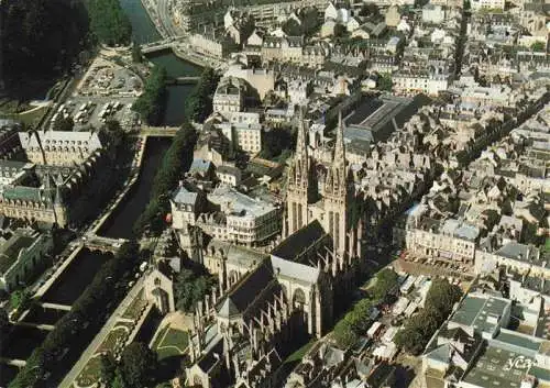 AK / Ansichtskarte  QUIMPER_29_Finistere La cathedrale et la place St Corentin La prefecture Vue aerienne