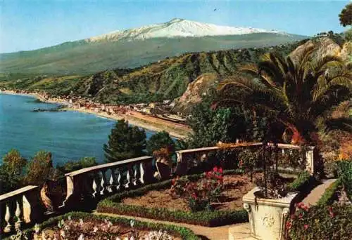 AK / Ansichtskarte Taormina_Sicilia_IT Panorama con l Etna 