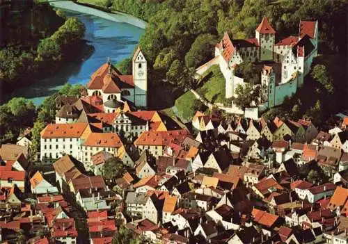 AK / Ansichtskarte  Fuessen_am_Lech_Allgaeu_Bayern Altstadt mit Hohem Schloss und ehem Kloster Sankt Mang Fliegeraufnahme