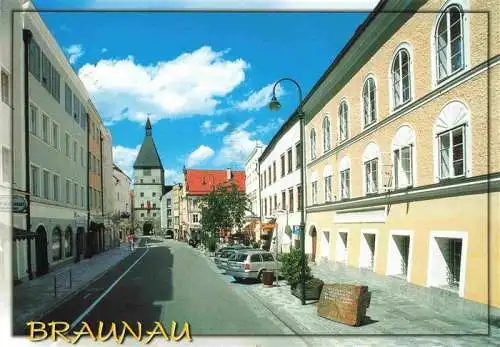 AK / Ansichtskarte  Braunau___Inn_Oberoesterreich_AT Salzburger Vorstadt mit Hitlers Geburtshaus