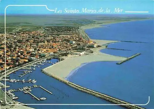 AK / Ansichtskarte  Les_Saintes-Maries-de-la-Mer Le port et le village vue aérienne