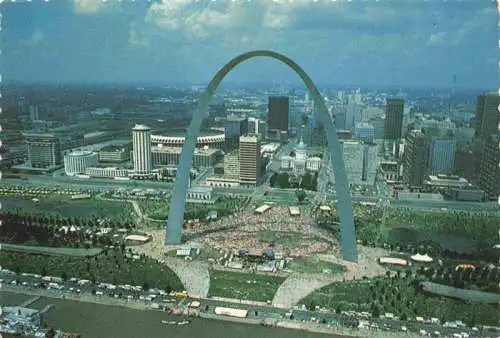 AK / Ansichtskarte  Saint_Louis_Missouri_USA Gateway Arch Fliegeraufnahme