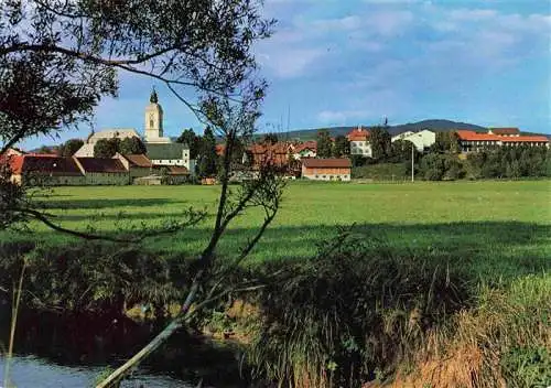 AK / Ansichtskarte  Rinchnach Ortspartie mit Kirche