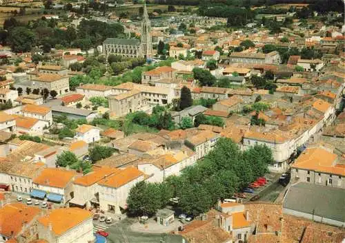 AK / Ansichtskarte  Lesparre-Medoc Centre ville vue aérienne