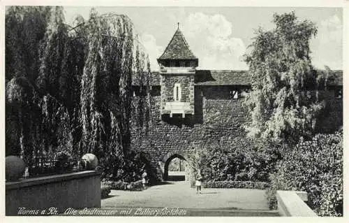 AK / Ansichtskarte  WORMS_Rhein Alte Stadtmauer mit Lutherpfoertchen