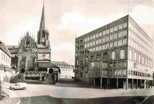 AK / Ansichtskarte  Aschaffenburg_Main Stiftskirche und Rathaus