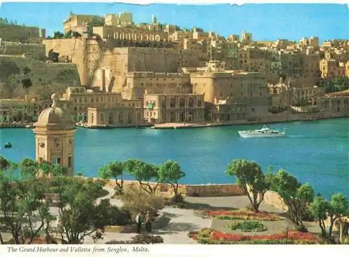 AK / Ansichtskarte  Malta__Insel The Grand Harbour and Valletta from Senglea