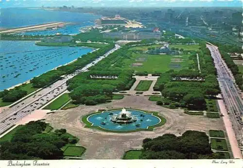 AK / Ansichtskarte  Lake_Michigan Buckingham Memorial Fountain Fliegeraufnahme