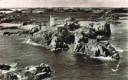 AK / Ansichtskarte  Ile-de-Brehat_22_Cotes-d_Armor Rochers et Phare du Paon Fliegeraufnahme