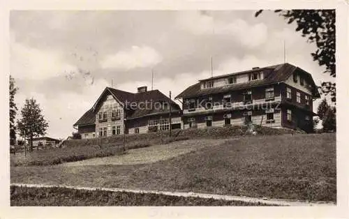 AK / Ansichtskarte  Beskydy_Beskyde_CZ Vzlet Hotel Charbulak na Gruni p Stare Hamry