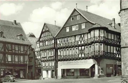 AK / Ansichtskarte  Alsfeld Marktplatz Nordseite Bueckinghaus