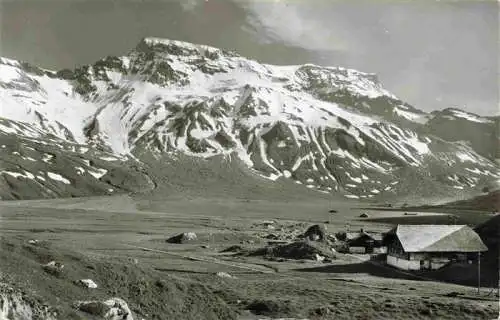 AK / Ansichtskarte  Adelboden_BE Hotel Engstligen mit dem Wildstrubel