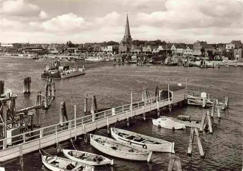 AK / Ansichtskarte  TRAVEMueNDE_Ostseebad Hafen mit Faehre Mecklenburg