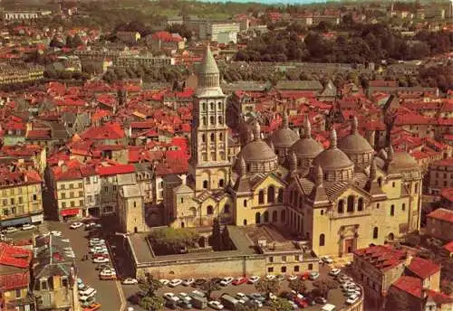 AK / Ansichtskarte  Perigueux_24_Dordogne La Cathedrale Saint Front et vue generale aerienne