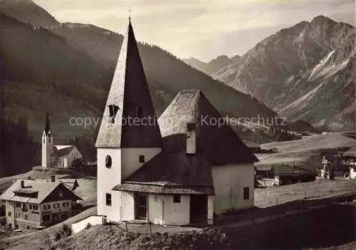 AK / Ansichtskarte  Hirschegg_Kleinwalsertal_Vorarlberg_AT Evangelische Kreuzkirche Alpen