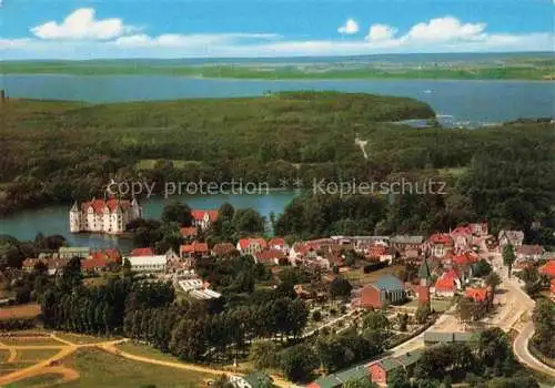 AK / Ansichtskarte  Gluecksburg__Ostseebad Fliegeraufnahme mit Schloss