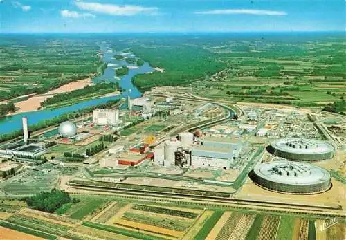 AK / Ansichtskarte  Avoine_d_Indre-et-Loire Vue aerienne de la entrale nucleaire et de la Loire