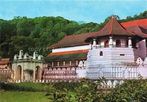 AK / Ansichtskarte  Kandy_Lake_Ceylon_Sri_Lanka Temple of the Tooth