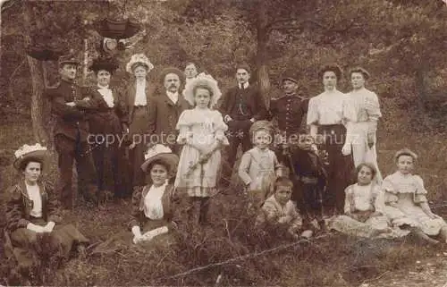 AK / Ansichtskarte  Herimoncourt Montbeliard 25 Doubs Familienfoto Gruppenbild