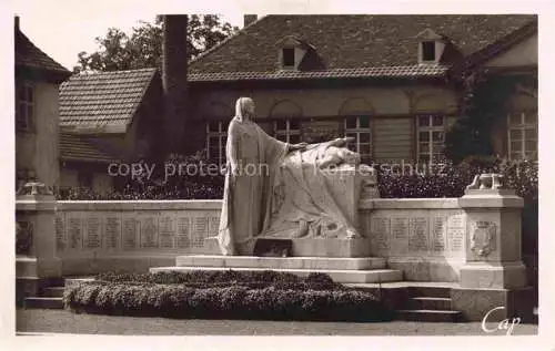 AK / Ansichtskarte  Thann  68 Haut-Rhin Le Monument aux Morts de la Grande Guerre