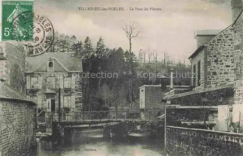 AK / Ansichtskarte  Villedieu-les-Poeles 50 Manche La Pont de Pierres