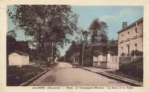 AK / Ansichtskarte  Alloire Champagne-Mouton Confolens 16 Charente Route de Champagne Mouton La Gare et la Poste