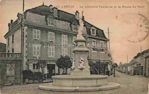 AK / Ansichtskarte  Les Abrets La Tour-du-Pin 38 Isere La nouvelle fontaine et Rout du Pont