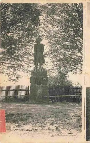 AK / Ansichtskarte  Les-Echarmeaux Villefranche-sur-Saone 69 Rhone Statue Napoleon